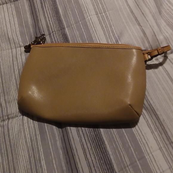 Coach wristlet - Picture 2 of 4